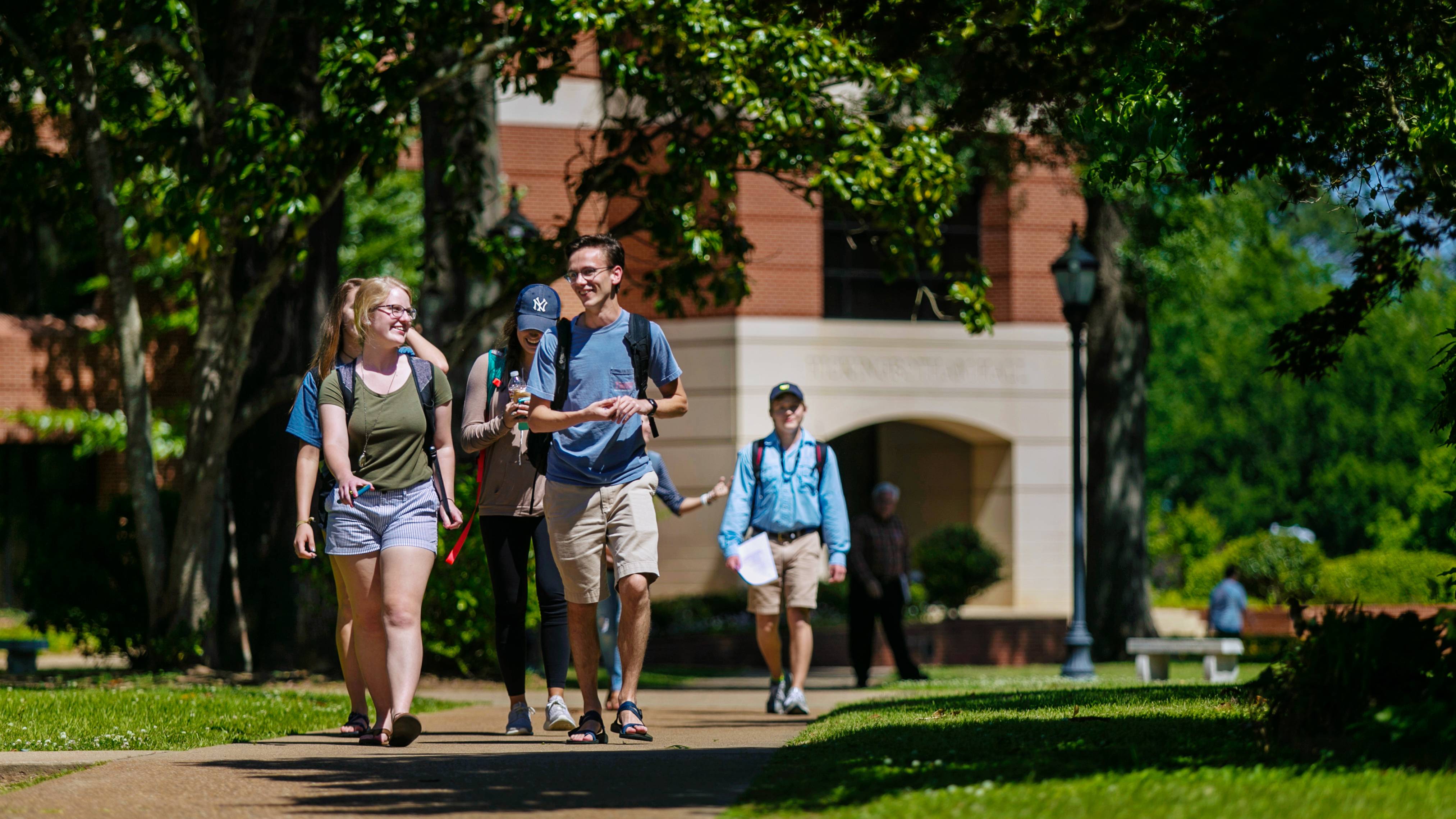 Students walk across Ouachita's campus